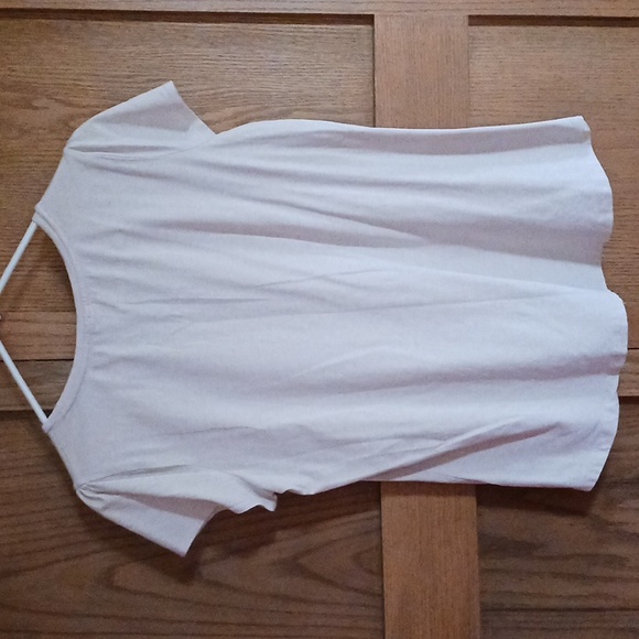 Tshirt by Relativity - Picture 3 of 4